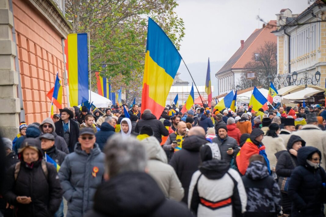 Sondaj CURS: Cu cine ar vota românii dacă ar avea loc alegeri anticipate / Foto: Pixabay